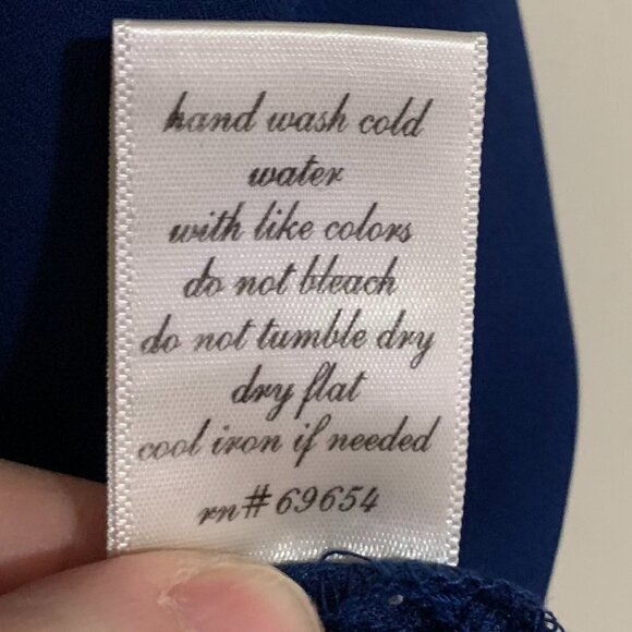 Embellished Blue Halter Knit Lined Sleeveless Keyhole back Midi Dress. Size XS - Picture 9 of 9